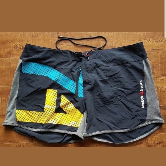 REEBOK CrossFit 2013 Training Boardshorts Sz M - Picture 1 of 7